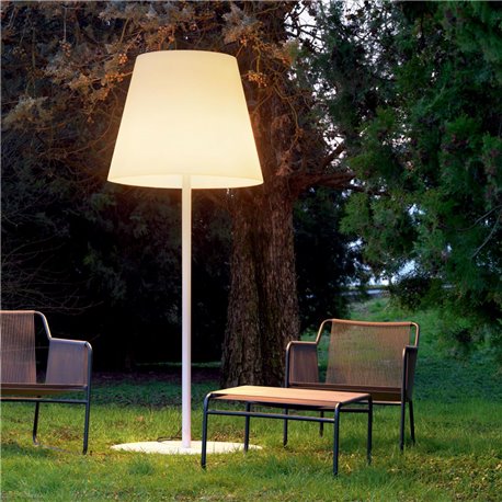 Amax Outdoor Floor Lamp