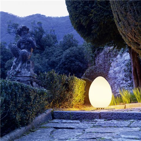 Uovo Outdoor Lamp